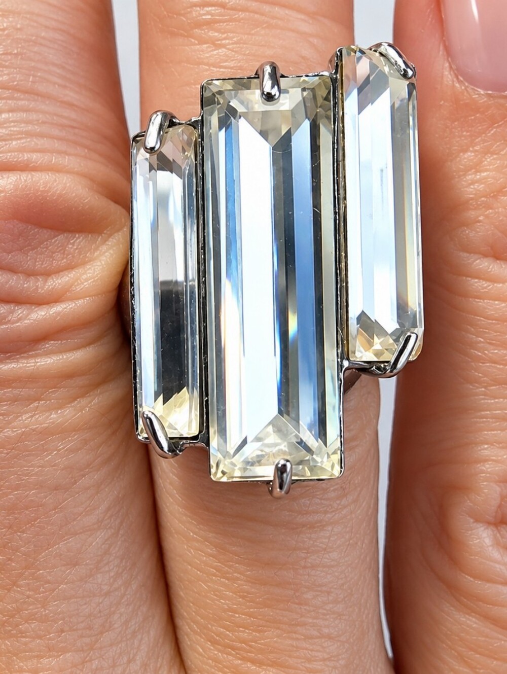 SALE Ann Taylor Ring Size 7 new